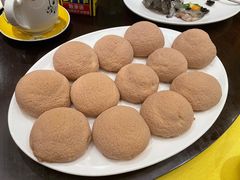 酥皮牛奶包-金玉满堂潮州酒楼(无限极荟购物广场店)
