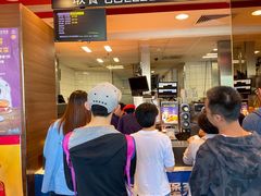 -麦当劳(展览路店)