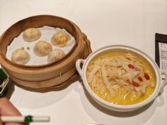 -桂满陇·蟹黄小笼汤包(环球港店)