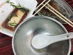 -陈老添美食店(宝华路店)