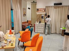-海马体照相馆(万菱汇店)