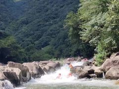 -雅鲁激流探险漂流