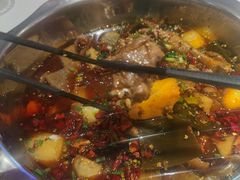 -川囧肥肠鸡·美蛙鱼锅(平高广场店)