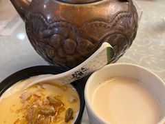 -汗腾格里·风味餐厅(新疆驻京办店)