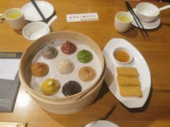 -乐忻皇朝(上海中心大厦店)
