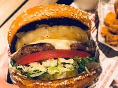 -The Habit Burger Grill 哈比特汉堡(复兴soho店)