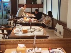 -尚尚仙·酸汤猪手·猪肚鸡火锅(华联万柳购物中心店)