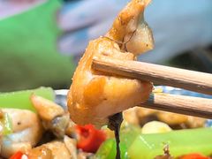 -蛙舍·炭烧牛蛙(东百中心店)