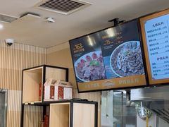 -闫家驴肉老店(华电一校店)