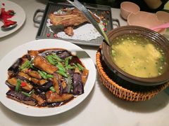 -小菜园新徽菜(镇江丹阳吾悦店)