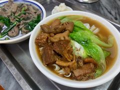 牛腩猪肠河粉-珍珍小食店(西华路店)