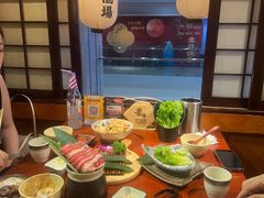 -喜牛烧肉酒场·黑金店(威高广场店)