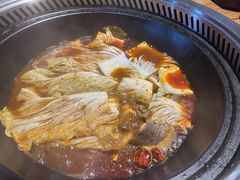 -锅老头海鲜铁锅炖