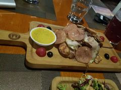 火腿冷切拼盘Cold&nbsp;Place-布拉格餐厅· 中欧捷克菜(全国首店)