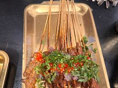 -何师烧烤Pro ·小龙虾·江湖川菜·精酿啤酒(太古里店)