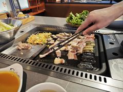 -香猪坊(远洋未来店)