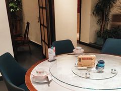 包厢-湘村小灶·地道长沙菜·本地人优选(咸嘉新村店)