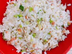 -江城燕子大排档(江汉路步行街店)