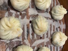 -玖鲜小笼(中山广场店)