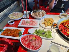 -小龙翻大江文化火锅(宽窄店)