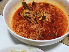 -三姐妹冷面馆(保卫路店)