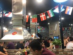 -马路牙子烧烤音乐酒馆(望京店)