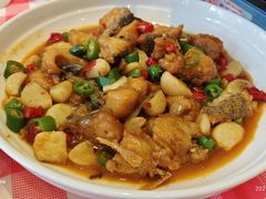 -巴陵全鱼席(湖南老字号汴河街店 )