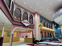 -奈尔宝家庭中心·亲子餐厅(鄞州万达店)