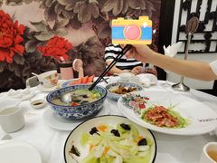 -聚春园自助餐厅(东街口店)
