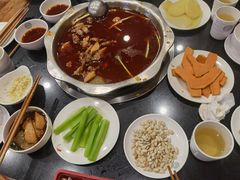 -冯记香辣兔火锅(茶店子总店)