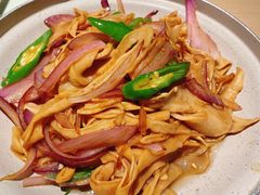 -吕氏疙瘩汤·新派鲁菜(欢乐汇店)