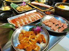 -哈哈碳都·牛肋条无限自助烤肉(台江万达店)