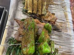 -老广烧烤(骆驼山康馨园店)