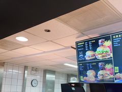 -麦当劳(东大桥店)