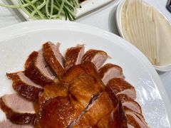 新雅片皮鸭-新雅粤菜馆(南京东路店)