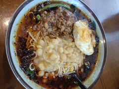 -阿依娘镇店豌杂面(三峡广场店)