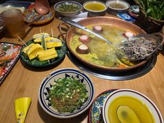 -洱火云南酸菜牛肉火锅(石景山当代商城店)