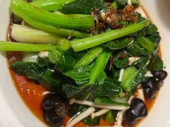 白灼菌菇菜心-新白鹿餐厅(龙游路总店·杭帮菜名店)