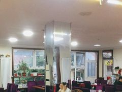 大堂-北京龙庆四季香农家饭庄·灶台鱼·碳烤虹鳟鱼(龙庆峡店)