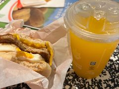 -麦当劳(百联西郊购物中心店)