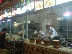-香山湖家家宴(中山陵店)
