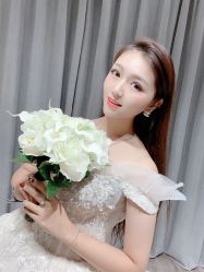 -深白婚纱艺术馆(王府壹号店)