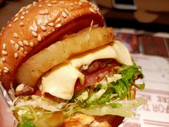 -The Habit Burger Grill 哈比特汉堡(复兴soho店)