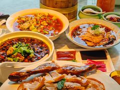 -雀蓝川菜(奥体广场店)