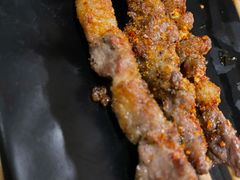 烤羊肉串-关东小磨东北菜(上海长风大悦城店)