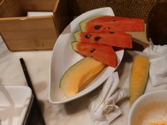 -尚尚仙·酸汤猪手·猪肚鸡火锅(华联万柳购物中心店)