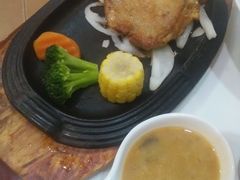 -斗牛士牛排餐厅(嘉里汇店)