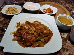 -猪啊牛呀羊啊铜盘烤肉(正大广场店)