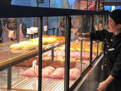 面包甜点陈列柜-LELECHA乐乐茶(上海五角场万达广场店)