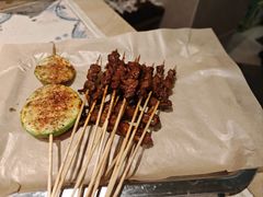 -粉八·云南米线·建水烧烤(常熟路店)